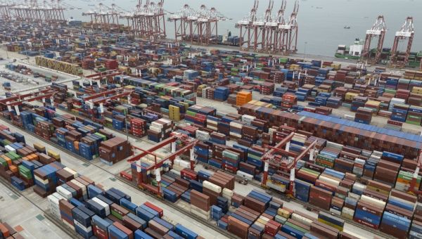 China mulls U.S. overtures on trade talks, but demands tariffs be canceled