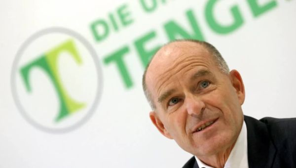 Billionaire faked own death to join Russian lover in Moscow: Reports