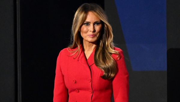 Melania Trump Says She’s Proud Of Her Past NSFW Modeling Pics (Plug Your Ears, Barron!) – Nicki Swift