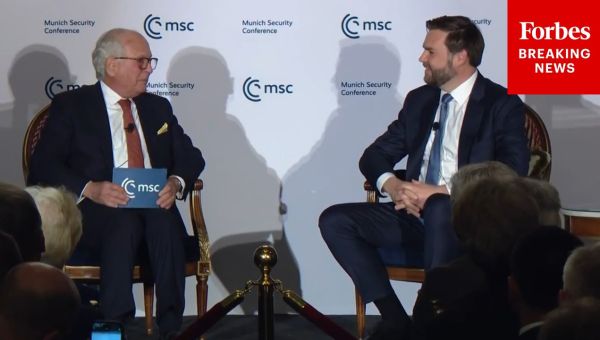 Vance: Russia demands too much, direct talks between Kyiv and Moscow needed now