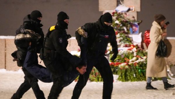 Navalny funeral marked by heavy police presence