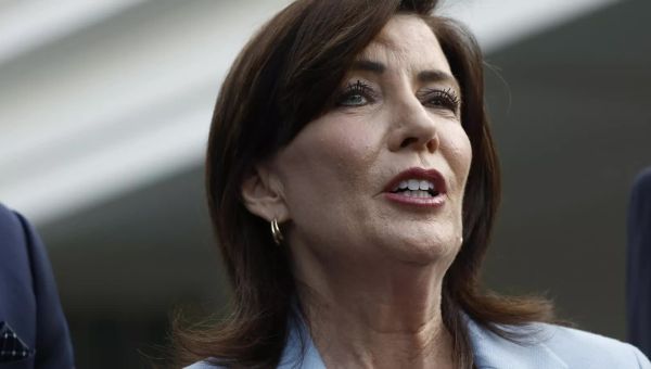 Kathy Hochul, Andrew Cuomo respond after ex-aide charged over China links