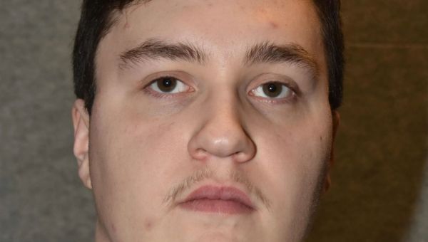 Neo-Nazis who hoarded weapons & planned mosque terror attack facing jail