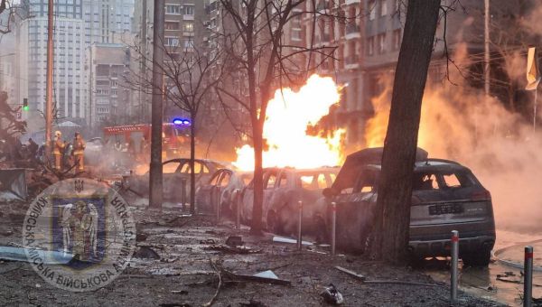 Russia attacks Kyiv with 8 missiles, causing casualties, fires, damage to civilian infrastructure