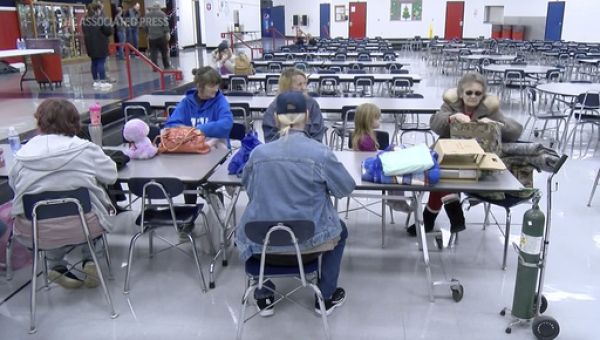 Evacuees face Thanksgiving away from home after train derails spilling chemicals in Kentucky town – Seymour Tribune