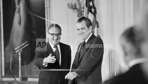 Henry Kissinger was a trusted confidant to President Nixon until the bitter, bizarre end – Seymour Tribune