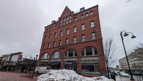 Police Investigating Fire at Sen. Bernie Sanders’ Burlington Office