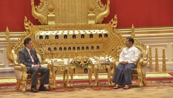 Myanmar leader welcomes foreign minister of key ally China