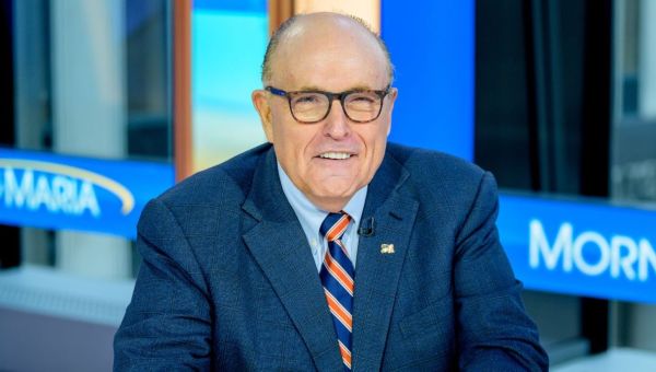 Rudy Giuliani Has to Give Election Workers His Apartment, Lauren Bacall’s Mercedes and 9/11 Memorabilia