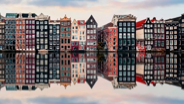 Russian, Chinese Hackers Targeted Dutch Government