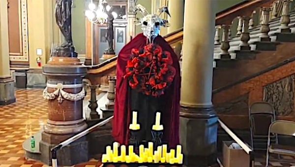 Christian who beheaded satanic statue at Iowa Capitol charged with hate crime