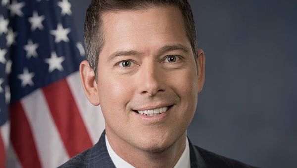 Former ‘Road Rules’ star, Fox Business host gets nom for head of Trump’s DOT