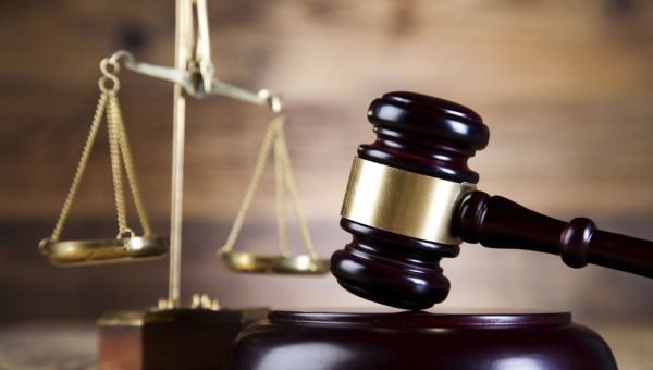 Judge slams brakes on Trump's fed workforce cuts