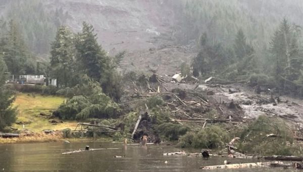 Three dead and three missing after landslide smashes into Alaska homes