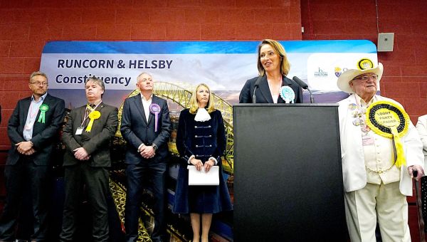 By-election results show voters are turning their backs on Labour and the Conservatives