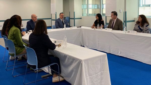 U.S. education secretary meets with UFT to discuss student loan forgiveness