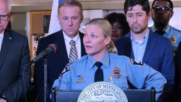 Minneapolis mayor, governor give press conference following deadly shooting in Minneapolis