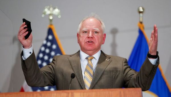 Walz and Harris Spar on Abolishing the Electoral College