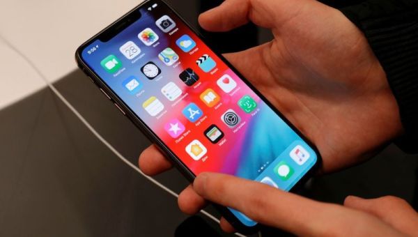 Russia says US hacked thousands of Apple phones in spy plot