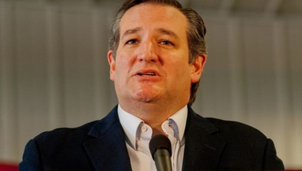 Watch Ted Cruz get booed  —  and nearly hit with a beer can  —  while riding on a parade float | Boing Boing