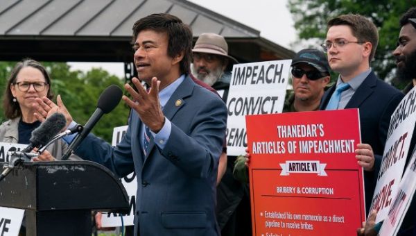 Dem drops effort to force impeachment vote -- for now