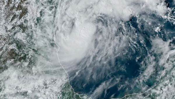Expected Hurricane Milton headed to Florida as Helene clean up continues – Washington Examiner