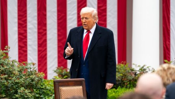 Trump plans steep fines for immigrants who fail to leave after deportation order