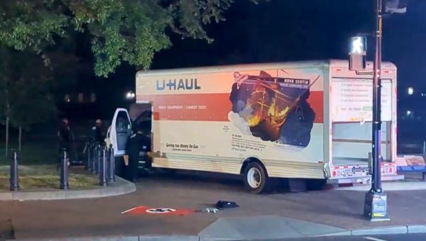 False Flag? Skeptics Call BS On U-Haul Truck ‘Nazi Flag’ Story In DC (Video) ⋆ Conservative Firing Line