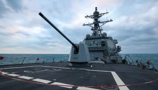 China’s military confronts US Navy over “provocative acts” near border