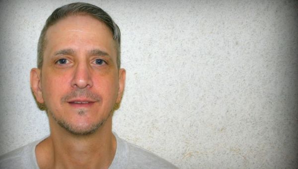 Richard Glossip’s fate hangs in the balance as justices deep-dive on decades-old scrawl