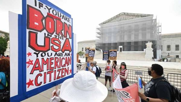 Supreme Court Rules Trump Can't Deport Venezuelans (For Now)