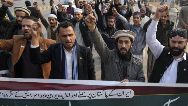 Pakistani retaliatory strikes in Iran kill at least 9
