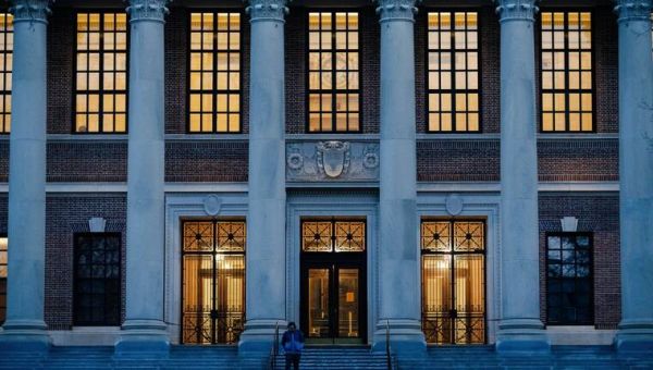 Harvard University sues Trump administration | Honolulu Star-Advertiser