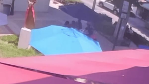 Elderly man attacked while eating lunch by a homeless man in Whittier