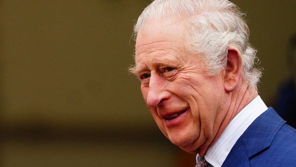 King criticised for ‘constitutionally unwise´ tea with EU boss…