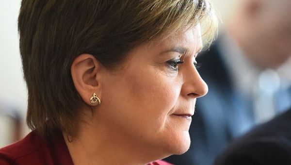 Sturgeon writing ‘deeply personal and revealing´ memoir