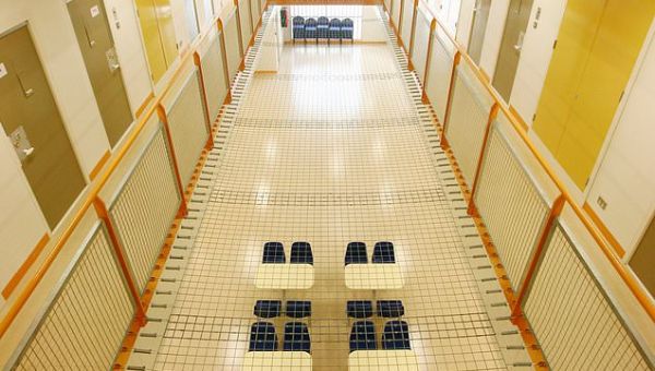 Detainees mistreated in ‘prison-like´ conditions, Brook House…