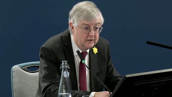 Three years of messages missing from First Minister´s phone, Covid…