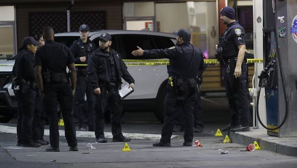 California governor to deploy 500 surveillance cameras to Oakland...