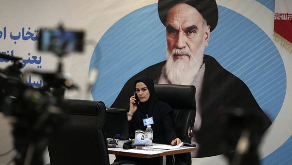 Iran´s hard-line ex-leader Ahmadinejad registers for presidential…