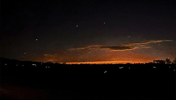 Drones, planes or UFOs? Americans abuzz over mysterious New Jersey...