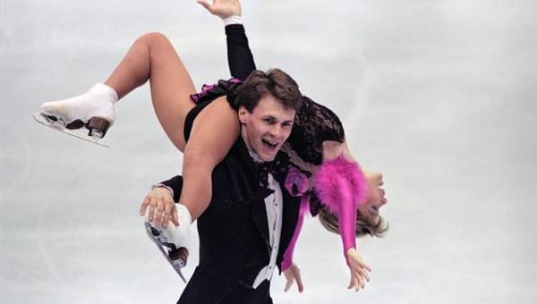 Elite figure skaters and coaches on crashed US flight