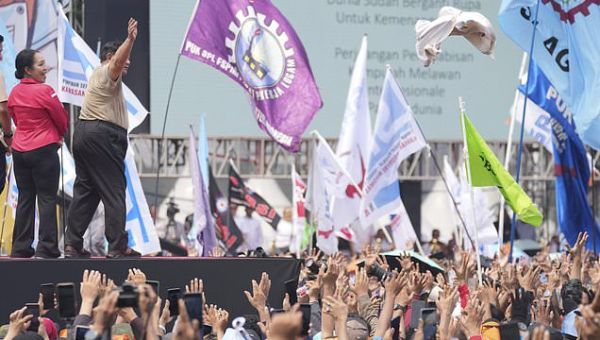 From Tokyo to Los Angeles, workers observe May Day as many express…