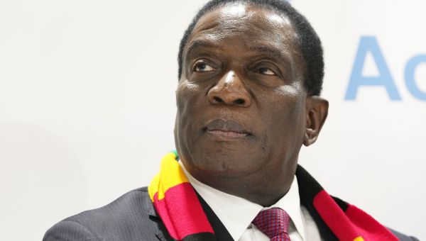 US imposes sanctions on Zimbabwe president, government officials