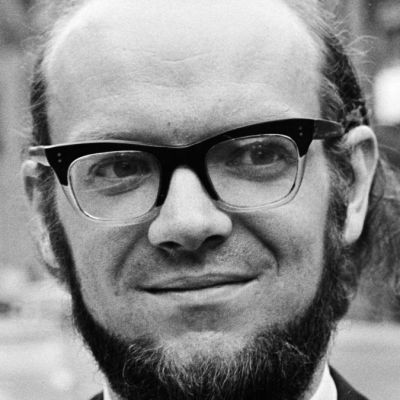 Lives remembered: Michael Steed, Roger Whittaker and Nico Ladenis