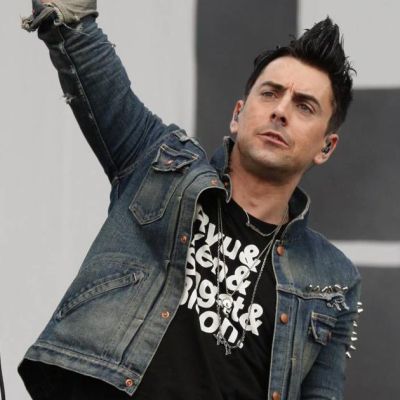 Ian Watkins’ ex-girlfriend speaks out after Lostprophets singer stabbed to death | Wales Online