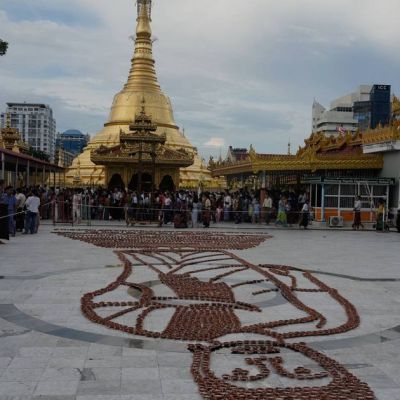 Myanmar festival bombing sees dozens of protesters killed in paraglider attack – Daily Record