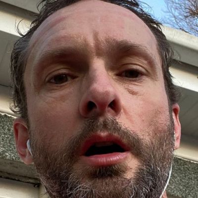 Dad battling ‘world’s most painful condition’ says every day is like ‘screwdriver to face’ – The Mirror