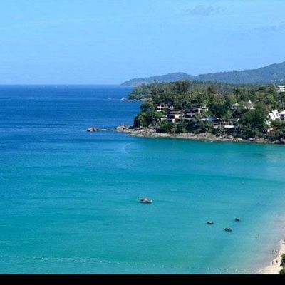 At least 250 missing after overcrowded refugee boat capsizes in ‘rough seas’