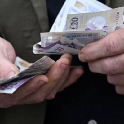 DWP set to hand UK households £485 in time for Christmas – Birmingham Live